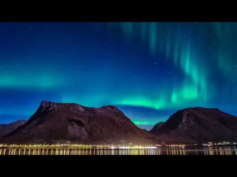 Sauda fjell nordlys